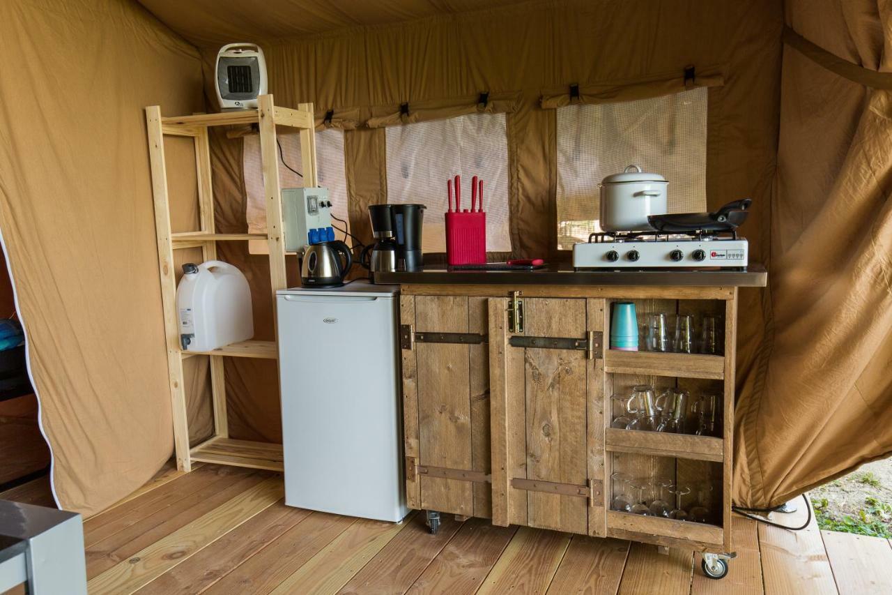Safari Tent At Camping Le Roptai Hotel Rochefort Luaran gambar