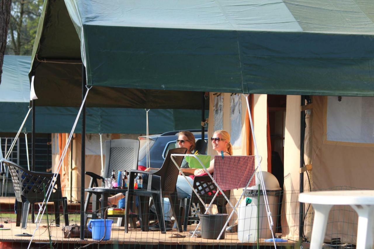 Safari Tent At Camping Le Roptai Hotel Rochefort Luaran gambar